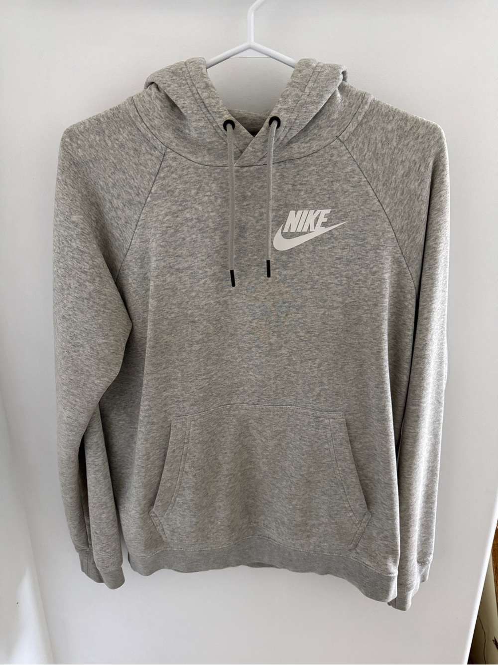 Nike Gray Pullover Hoodie - Classic Swoosh